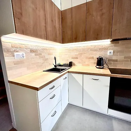 Abrahama Διαμέρισμα